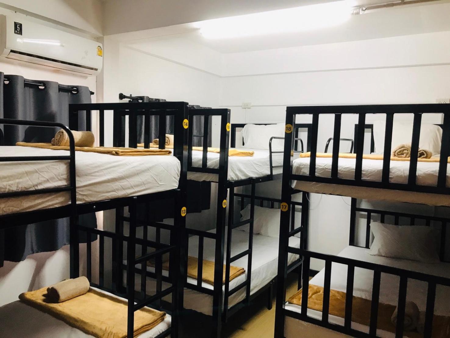 בנגקוק Silom Guesthouse מראה חיצוני תמונה