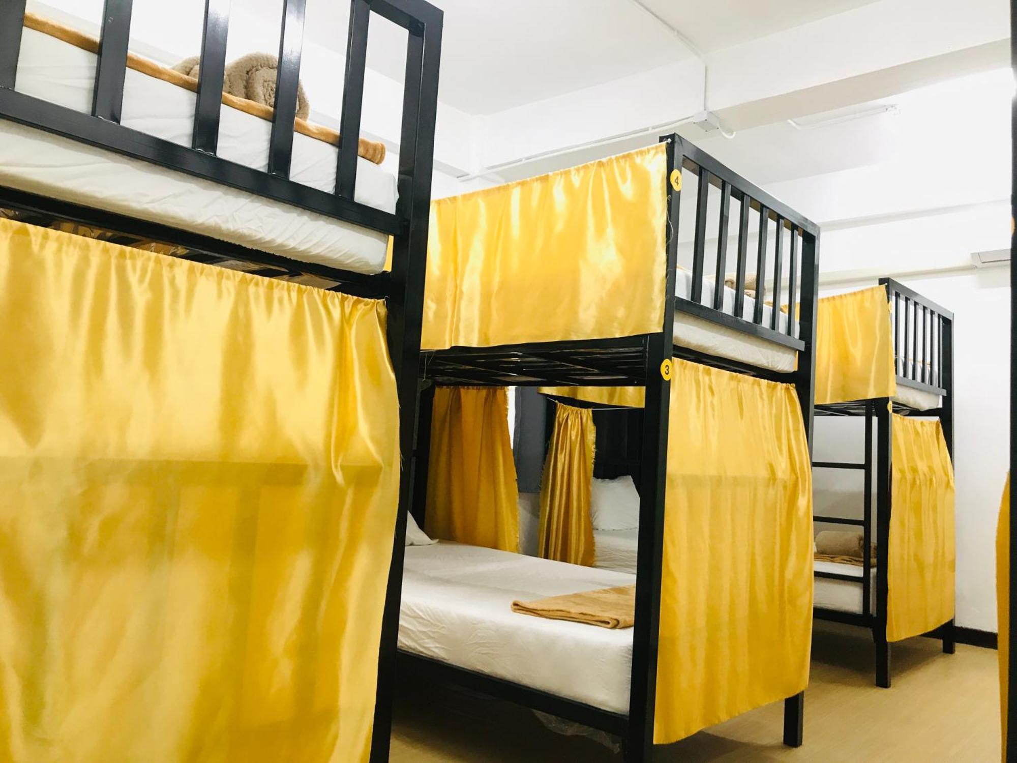 בנגקוק Silom Guesthouse מראה חיצוני תמונה