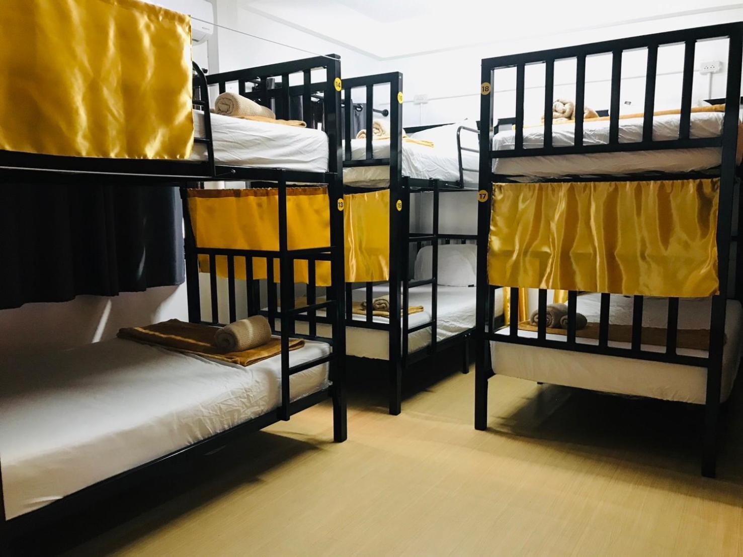 בנגקוק Silom Guesthouse מראה חיצוני תמונה